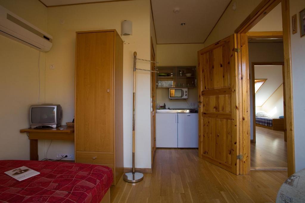 Love Island Guesthouse Druskininkai Phòng bức ảnh